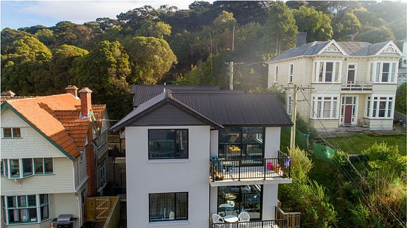 70 Heriot Row, North Dunedin, Dunedin - Carousel 1