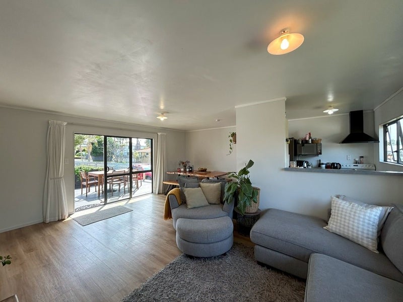 24B Maranui Street, Mount Maunganui, Mount Maunganui - Carousel 2