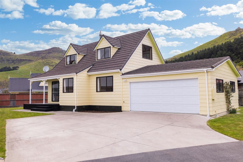 9 Romar Lane, Heathcote Valley, Christchurch - Carousel 1