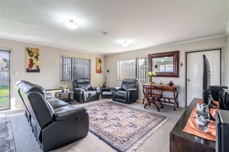 7 Crowther Crescent, Heidelberg, Invercargill - Carousel 2