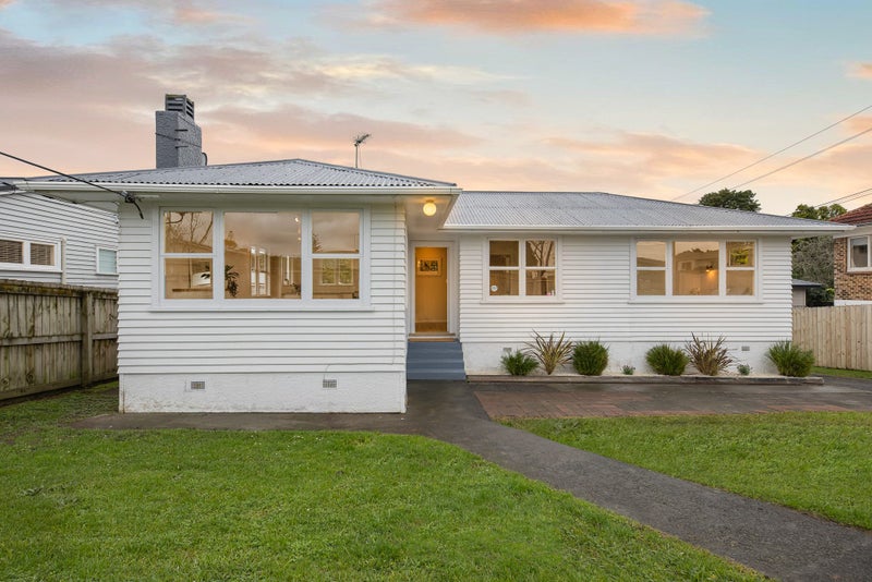 1/221 Birkdale Road, Birkdale, Auckland - Carousel 1