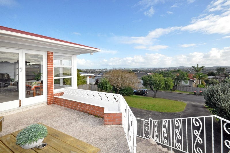 28 Grassways Avenue, Pakuranga, Auckland - Carousel 2