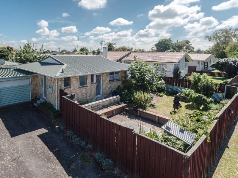 8A Arkle Place, Nawton, Hamilton - Carousel 1
