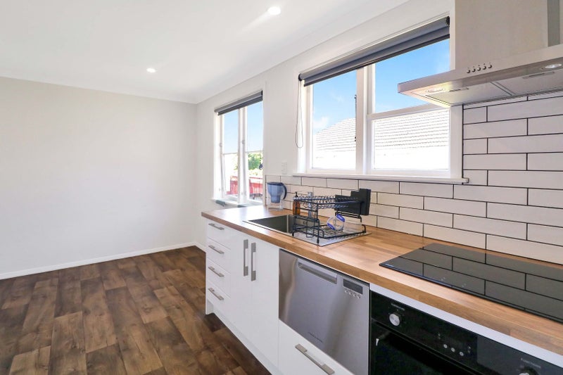 2/39 Tararua Street, Trentham, Upper Hutt - Carousel 2