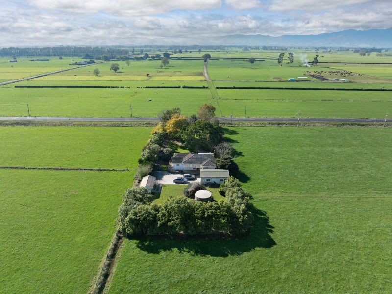 921 No 1 Road, Waitoa - Carousel 19