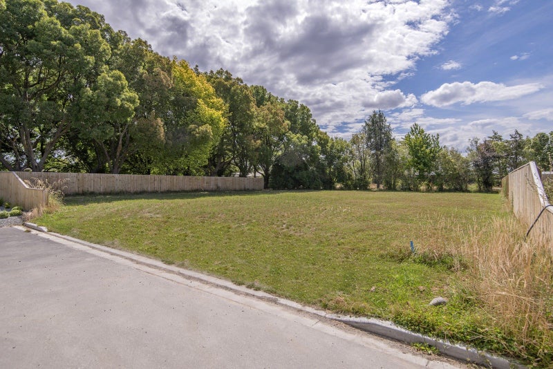 6 Shorthorn Lane, Halswell, Christchurch - Carousel 2