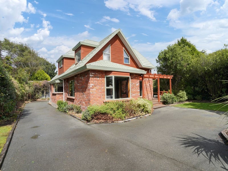 135 Heywood Street, Grasmere, Invercargill - Carousel 1