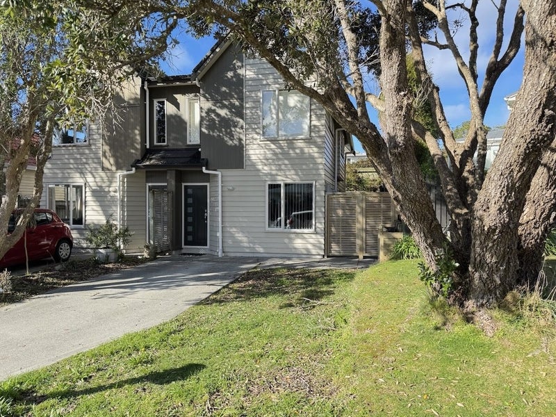 1A Arapiko Street, Johnsonville, Wellington - Carousel 1