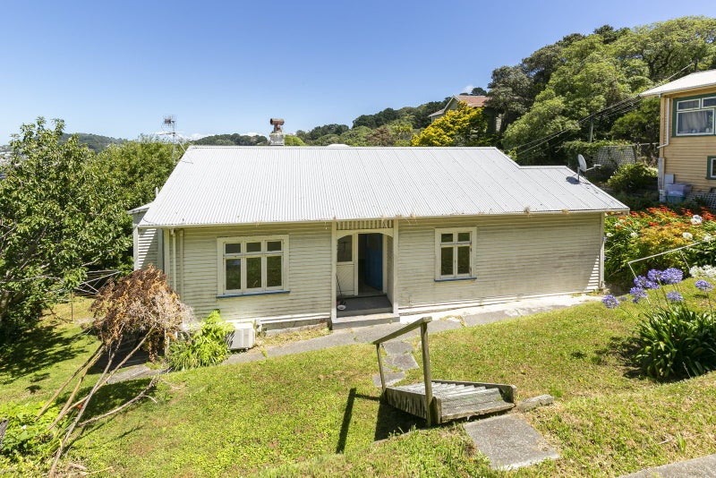 1/119 Rakau Road, Hataitai, Wellington - Carousel 2