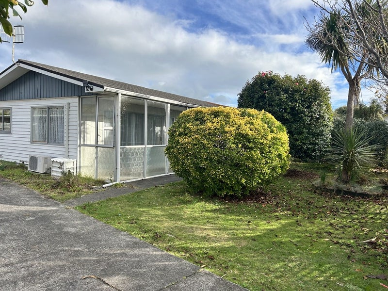 17 Princeton Road, Raumati Beach, Paraparaumu - Carousel 17