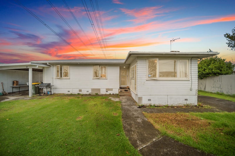 5 Edward Avenue, Otara, Auckland - Carousel 1