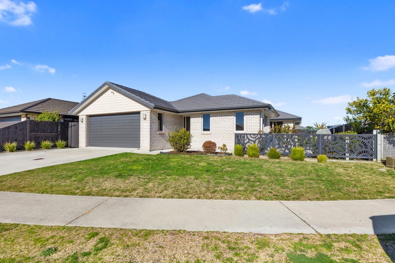21 Batty Street, Papamoa Beach, Papamoa - Carousel 2