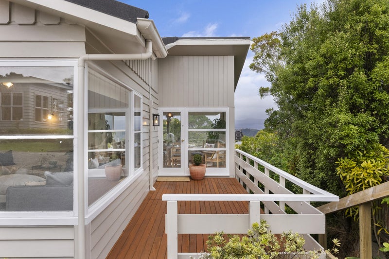 58 Bedford Street, Northland, Wellington - Carousel 2