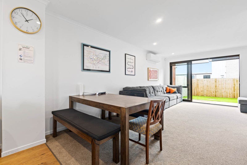 37B Epping Street, Glen Innes, Auckland - Carousel 1