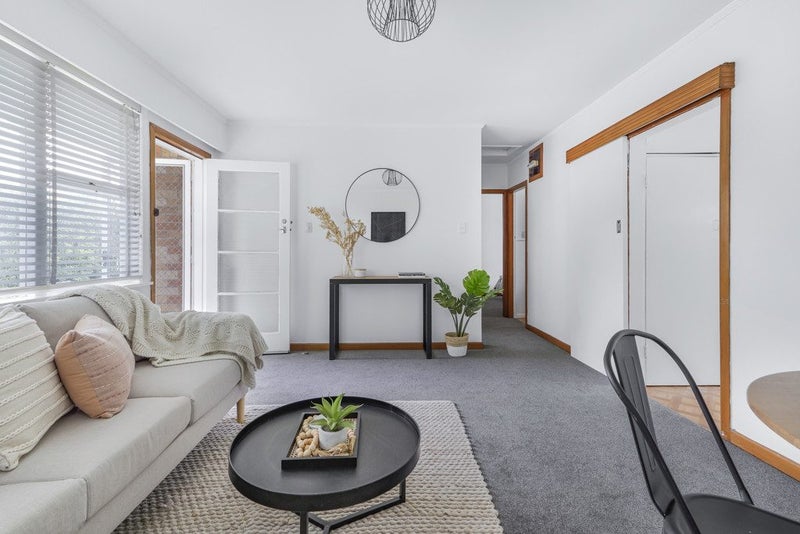 58A Firth Street, Hamilton East, Hamilton - Carousel 1