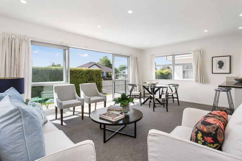 4/33 Elizabeth Street, Riccarton, Christchurch - Carousel 1