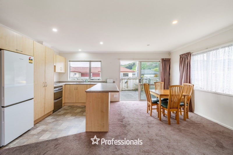 26 Woodland Mews, Wainuiomata, Lower Hutt - Carousel 2