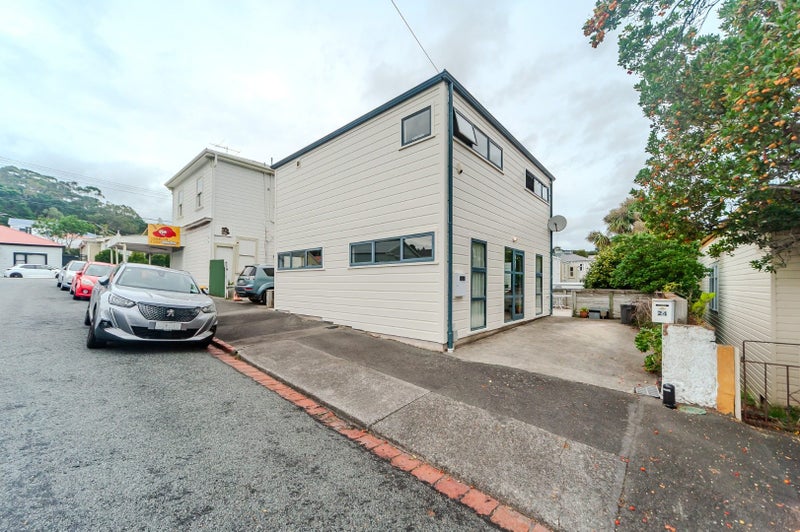 24 Picton Avenue, Newtown, Wellington - Carousel 2