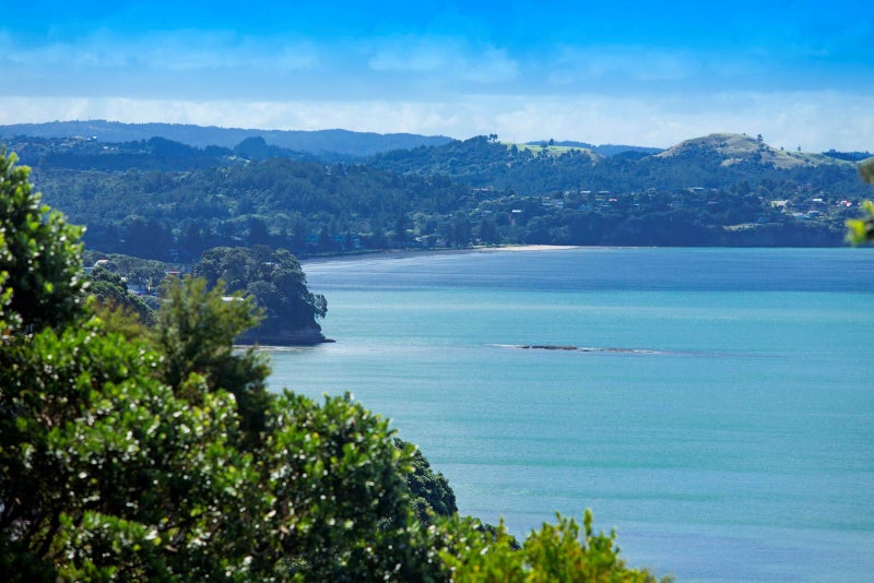 48 Vipond Road, Stanmore Bay, Whangaparaoa - Carousel 1