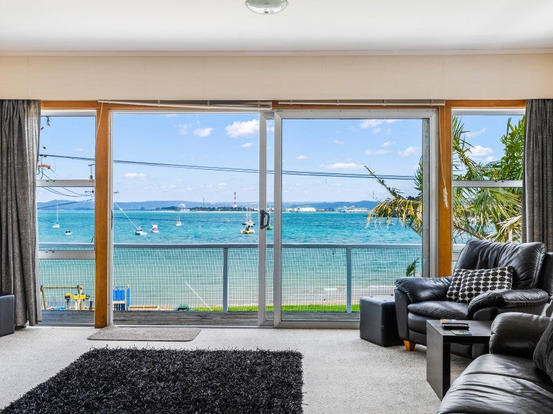 2377 Whangarei Heads Road, Whangarei - Carousel 1