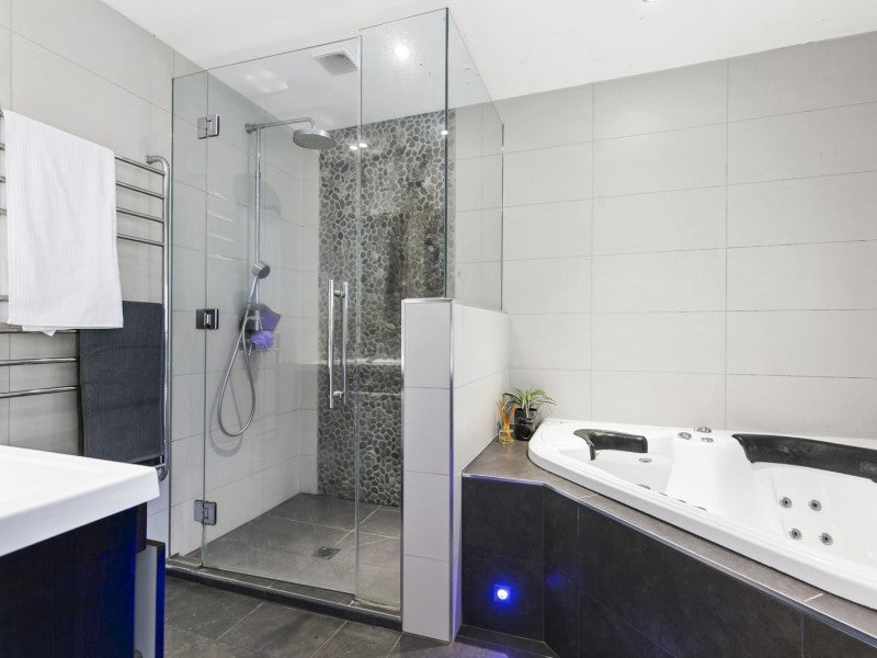 5 Otaki Street, Miramar, Wellington - Carousel 15