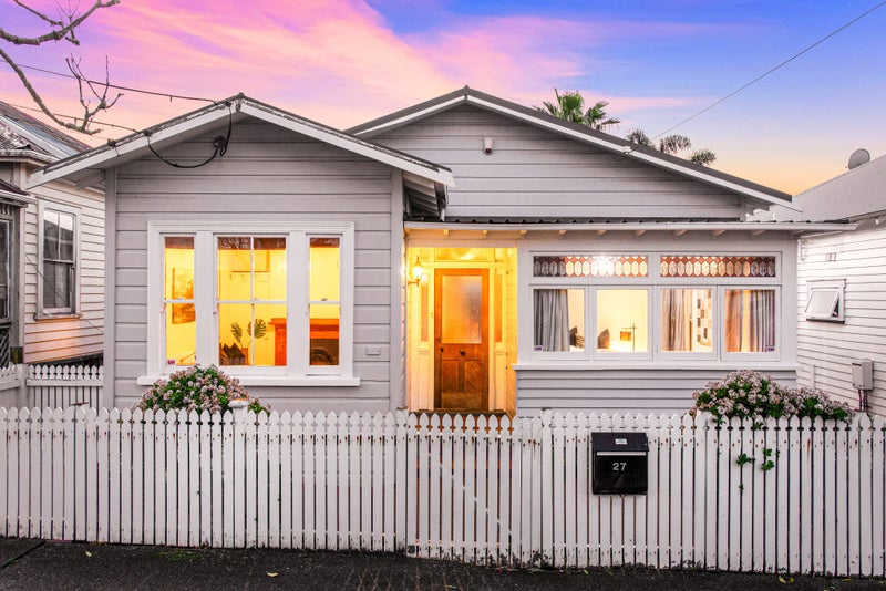 27 First Avenue, Kingsland, Auckland - Carousel 1
