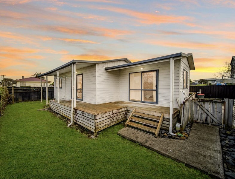 3A Guthrey Place, Otara, Auckland - Carousel 2