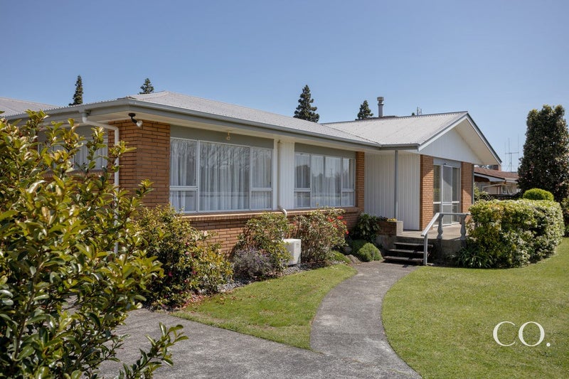 12 Cedar Grove, Matua, Tauranga - Carousel 1