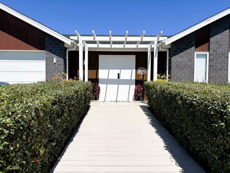 5 Gemscott Crescent, Huapai, Kumeu - Carousel 2