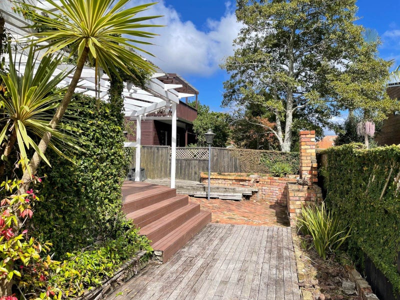 10 Alverston Street, Waterview, Auckland - Carousel 2