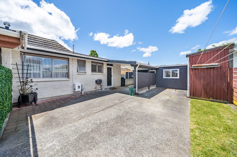 30C Whitley Avenue, Ebdentown, Upper Hutt - Carousel 22