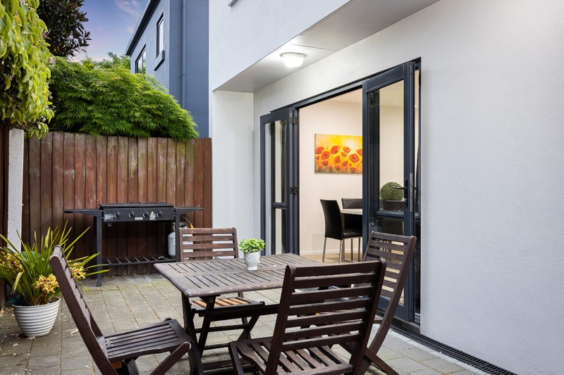 3/8 Mayfair Street, Riccarton, Christchurch - Carousel 39