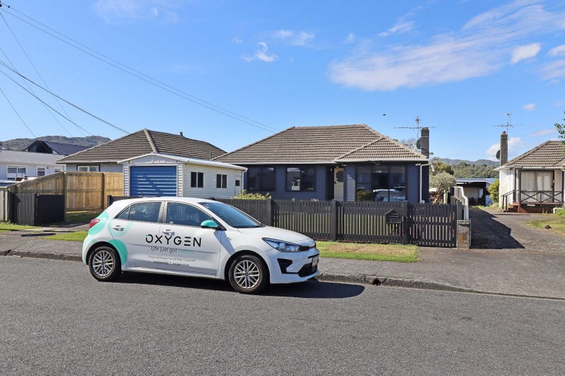 15 Hinau Grove, Wainuiomata, Lower Hutt - Carousel 16