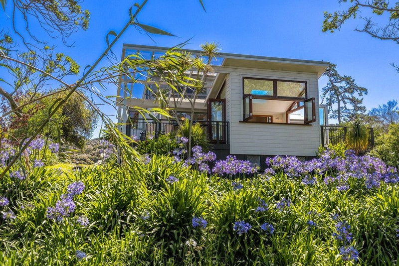 49 Tahatai Road, Oneroa, Waiheke Island - Carousel 27