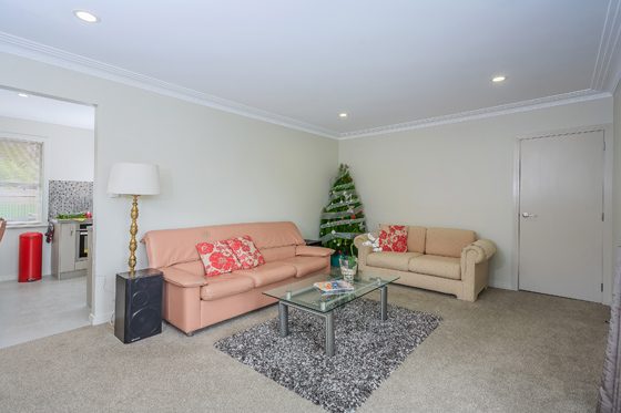 2/70 Tawa Road, Onehunga, Auckland - Carousel 2