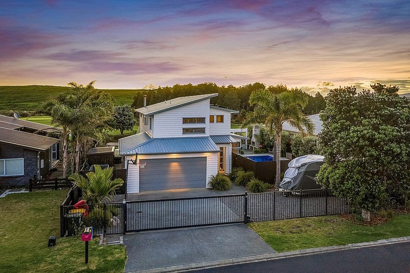 166 Mangatawhiri Road, Warkworth - Carousel 40