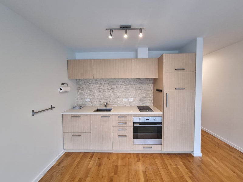 7/180 Peterborough Street, Christchurch Central, Christchurch - Carousel 2