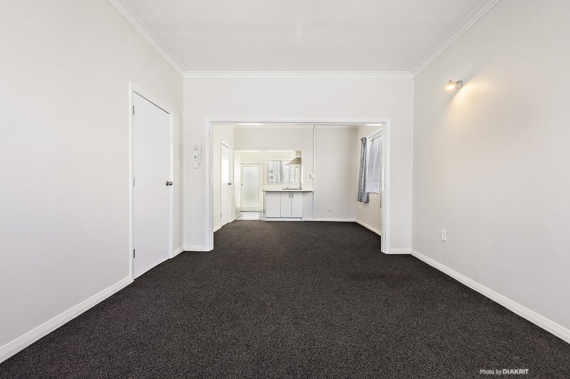 67 Owen Street, Newtown, Wellington - Carousel 2