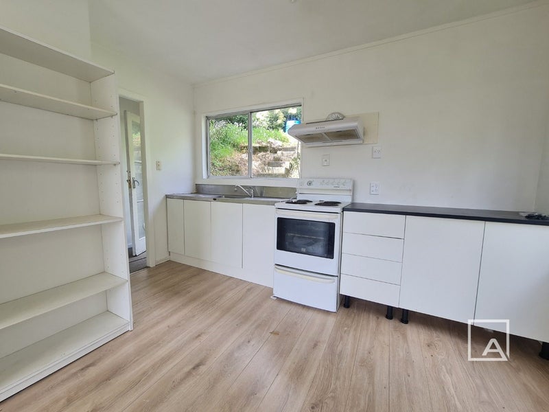 25 Edgeware Road, Wilton, Wellington - Carousel 2