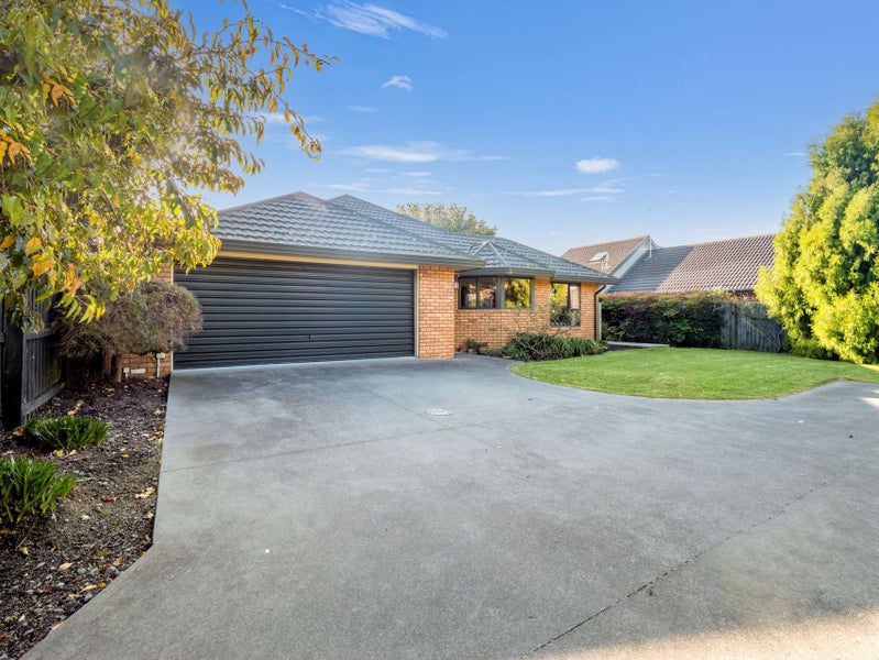 15 Hemingford Place, Halswell, Christchurch - Carousel 39