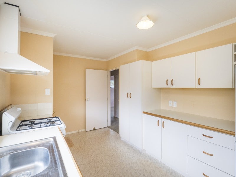 10 Millar Street, Terrace End, Palmerston North - Carousel 2