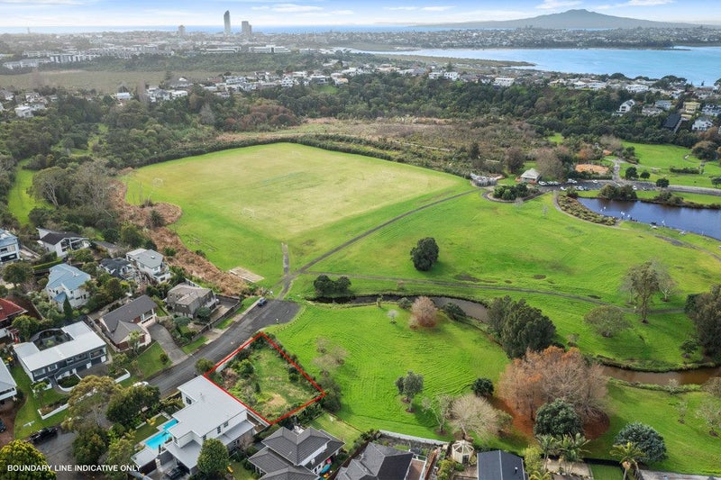 2 Puawai Place, Northcote, Auckland - Carousel 2