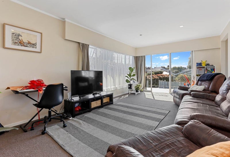 3/16 Viewland Avenue, Onehunga, Auckland - Carousel 2
