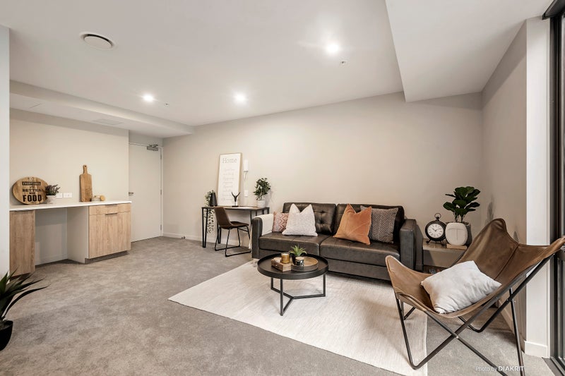 W203/160 VICTORIA Street, Te Aro, Wellington - Carousel 1