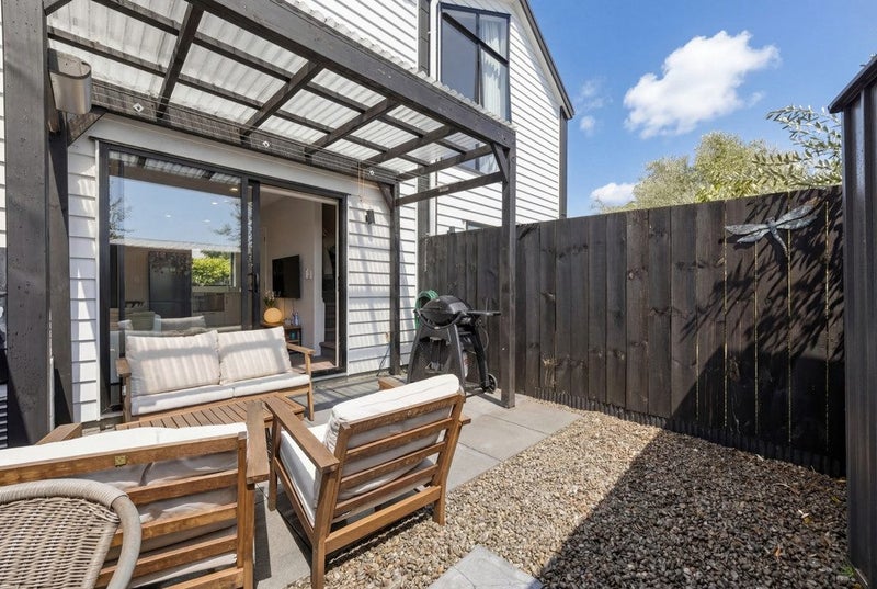 7/110 Kervil Avenue, Te Atatū Peninsula, Auckland - Carousel 1