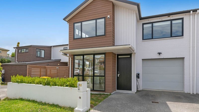 12 Seafarer Crescent, Stanmore Bay, Whangaparaoa - Carousel 1