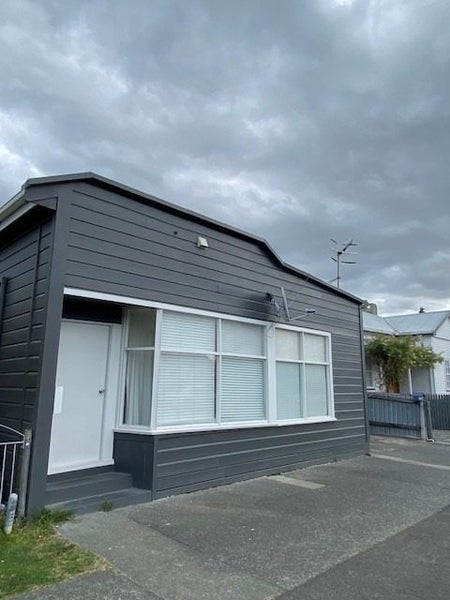 2A Kinross White Street, Napier South, Napier - Carousel 1
