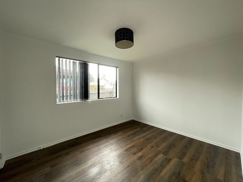 2/70 Palmers Road, Clendon Park, Auckland - Carousel 8