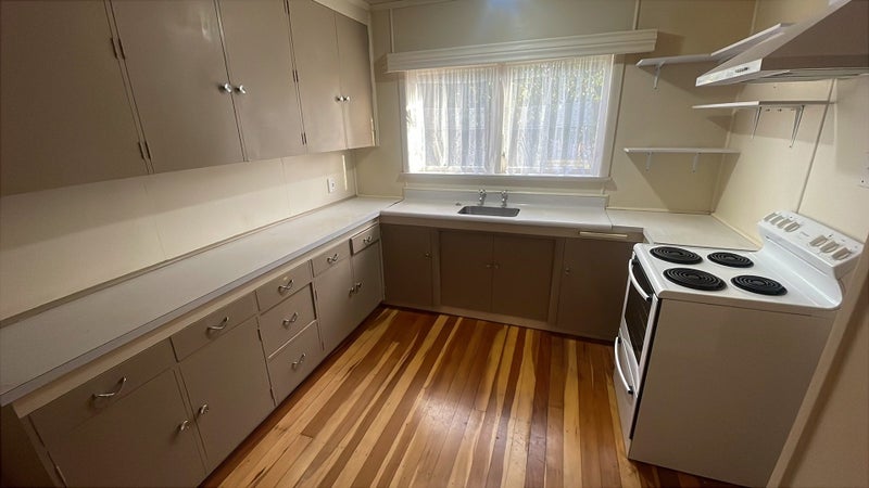 1A Brocas Avenue, Hillcrest, Hamilton - Carousel 2