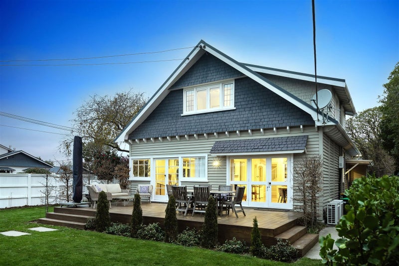 26 St Andrews Square, Strowan, Christchurch - Carousel 1